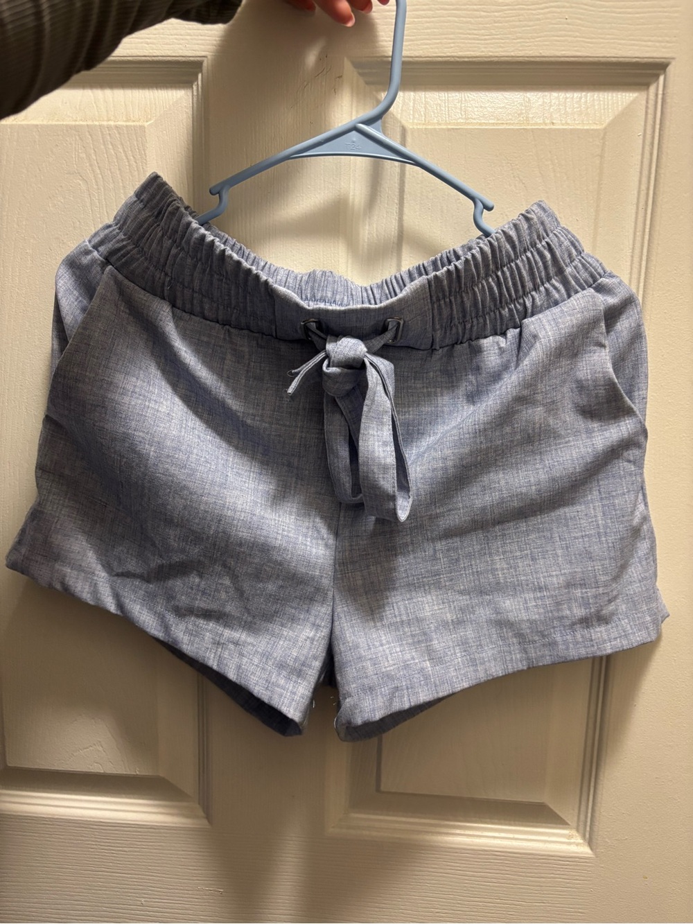 Light Blue Womens Drawstring Linen-Blend Shorts